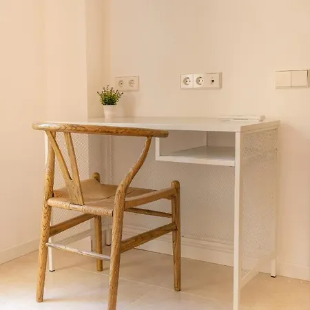 Sitges Beach Hostal