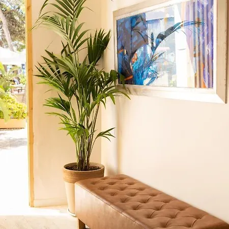 Sitges Beach Hostal