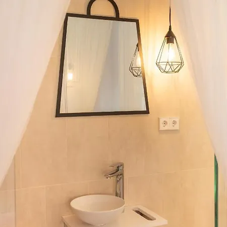Sitges Beach Hostal * Sitges